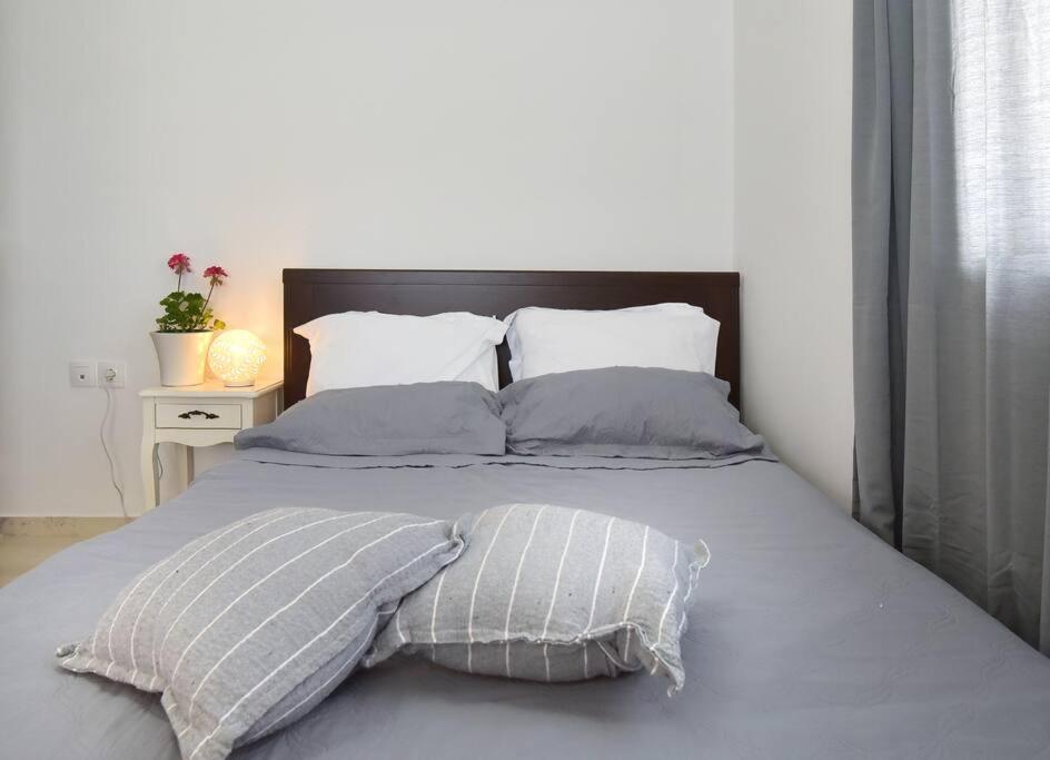 Cozy Bright Studio Athena Bagian luar foto